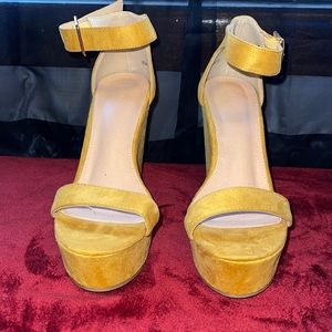 Forever 21 yellow wedges